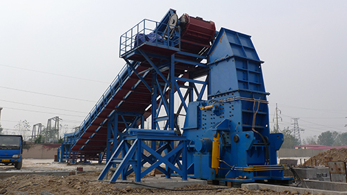 PSX-4000破碎線青島客戶現(xiàn)場.jpg